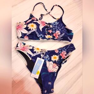 NWT Cupshe 2 Piece Bikini Size Small
